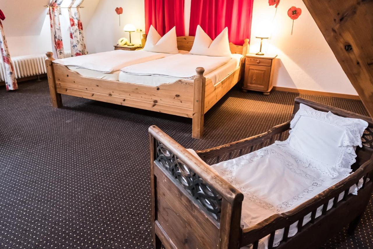 Marktplatzhotel - Restaurant Tafelspitz Weinheim Chambre photo