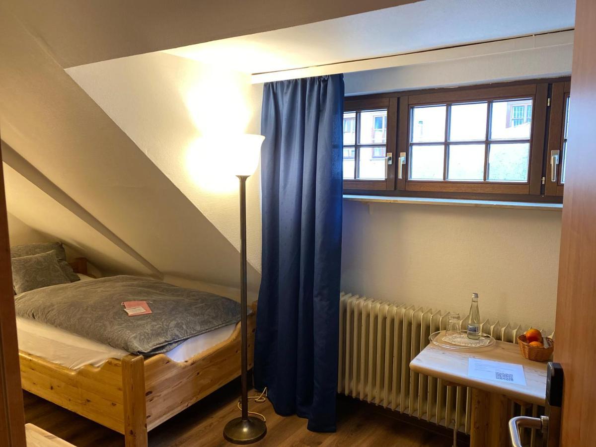 Marktplatzhotel - Restaurant Tafelspitz Weinheim Extérieur photo